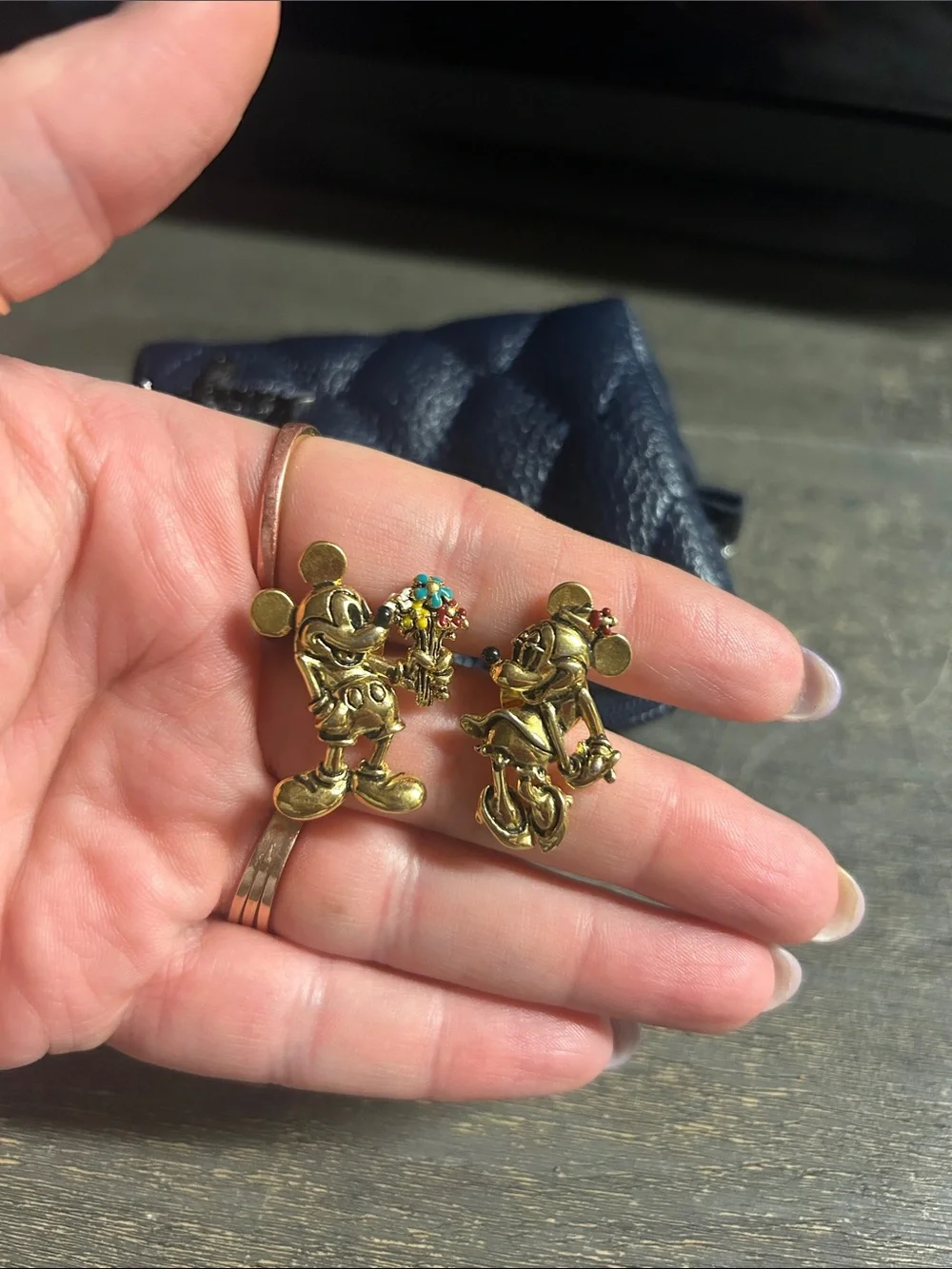 Gold-tone Mickey & Minnie Couple Lapel Pins with Multicolor Accents‎